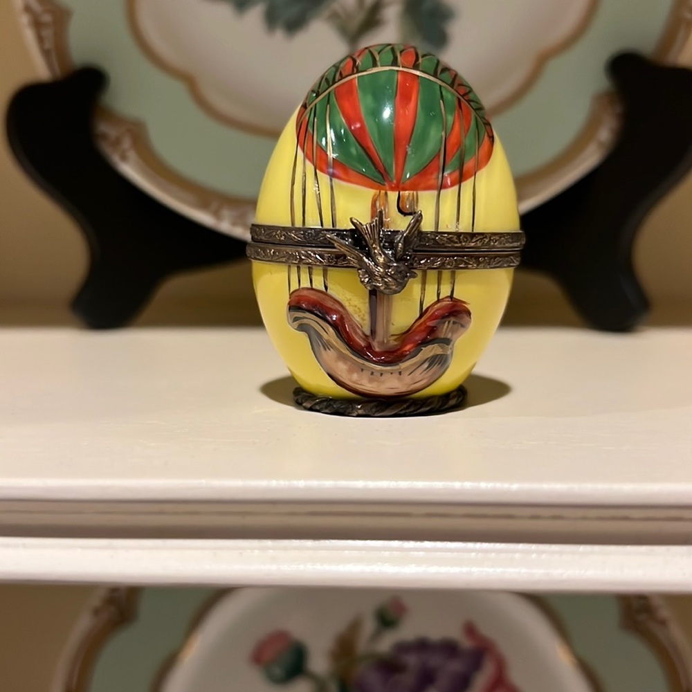 Limoges egg
